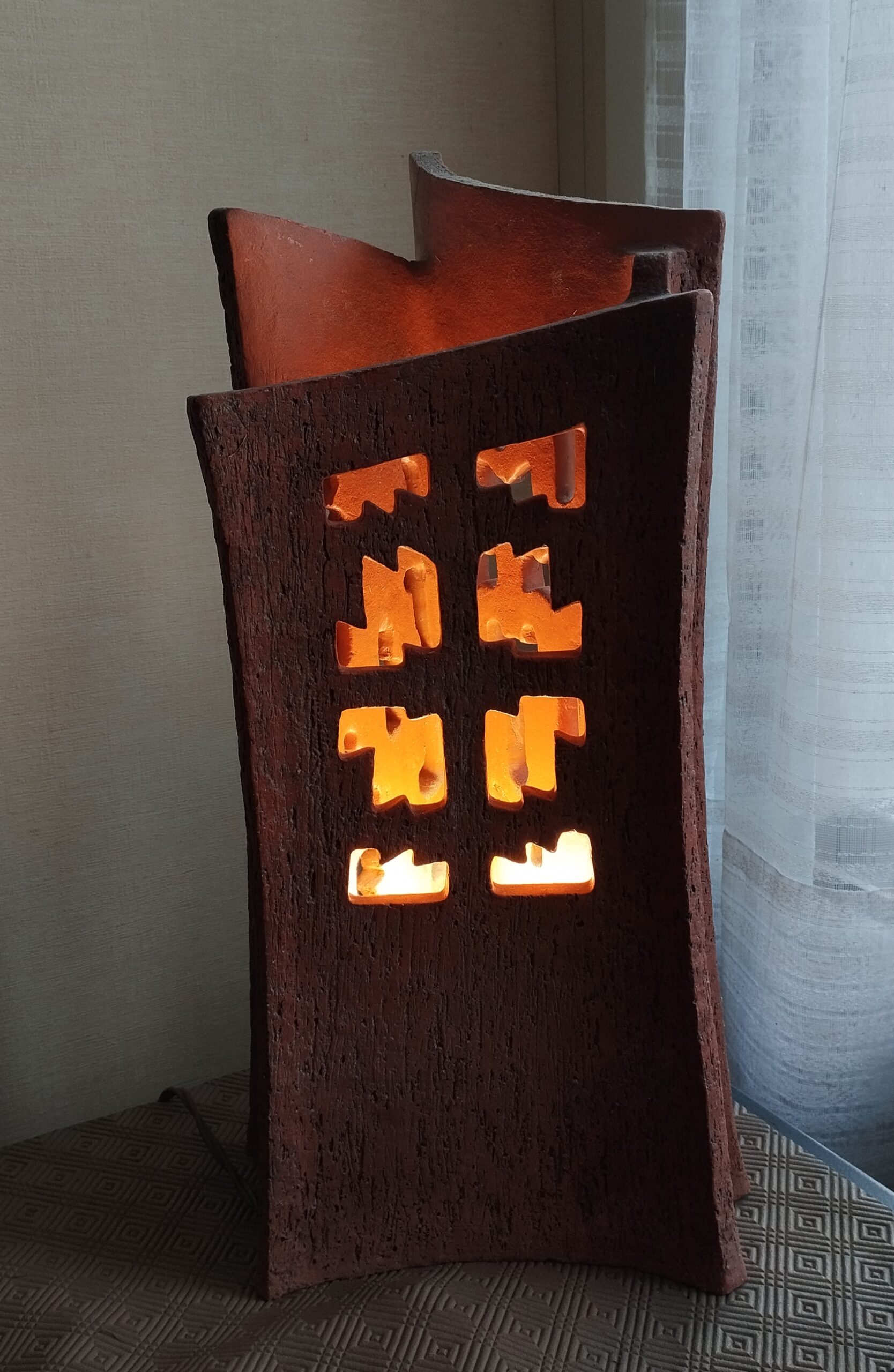 Tiens ta lampe allumée